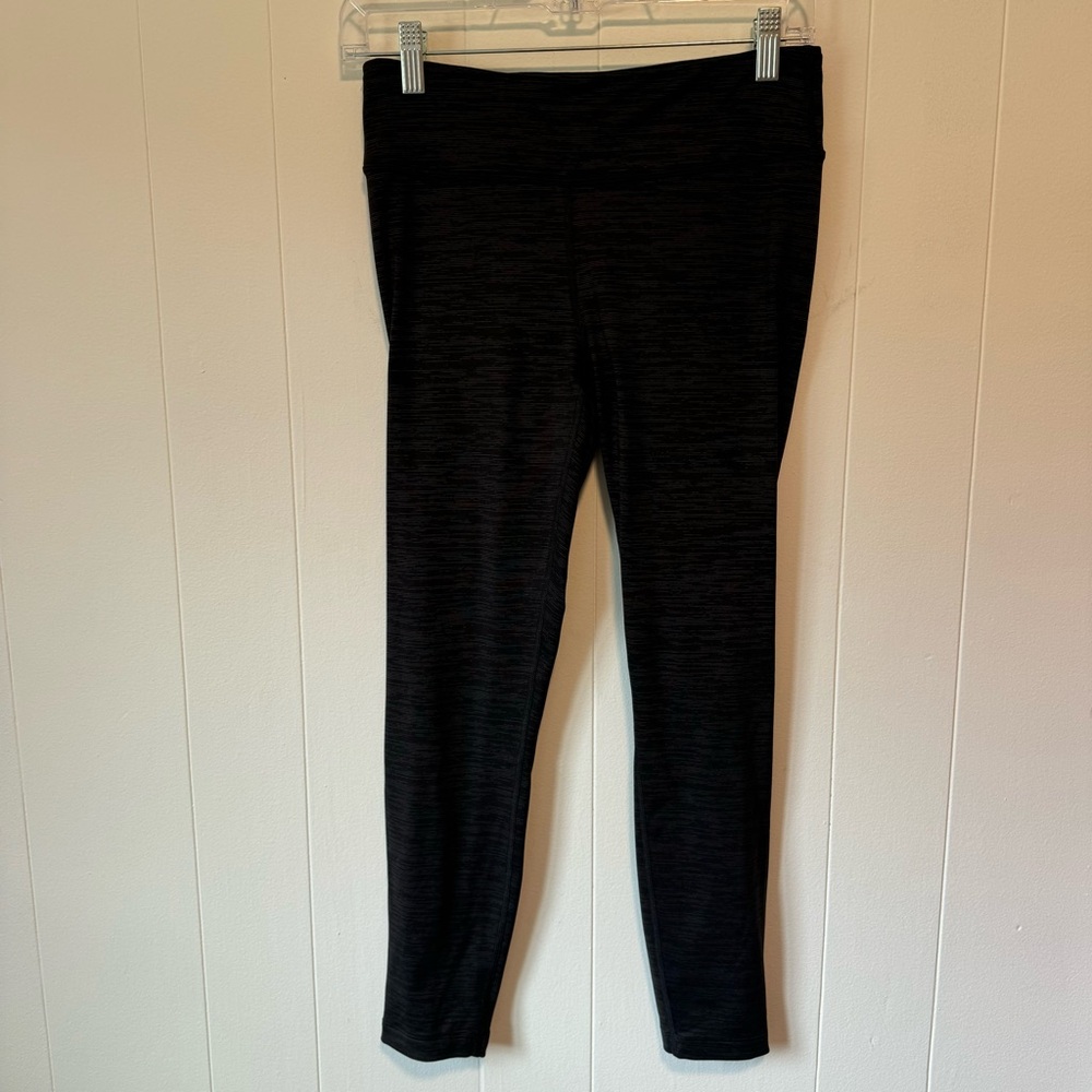 OUTDOOR VOICES Black & Grey Heathered Crop Legging